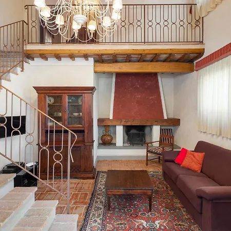 펜션 Beautiful In With Sauna